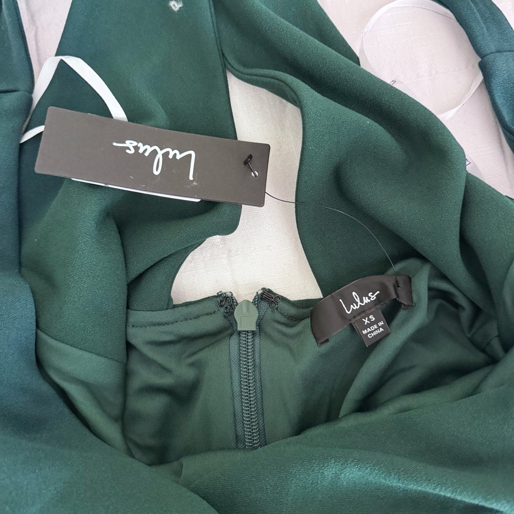 Lulus Wonder Whirl Dark Green Twist Back Skater Dress XS NWT $49 MSRP Cocktail - Picture 7 of 11
